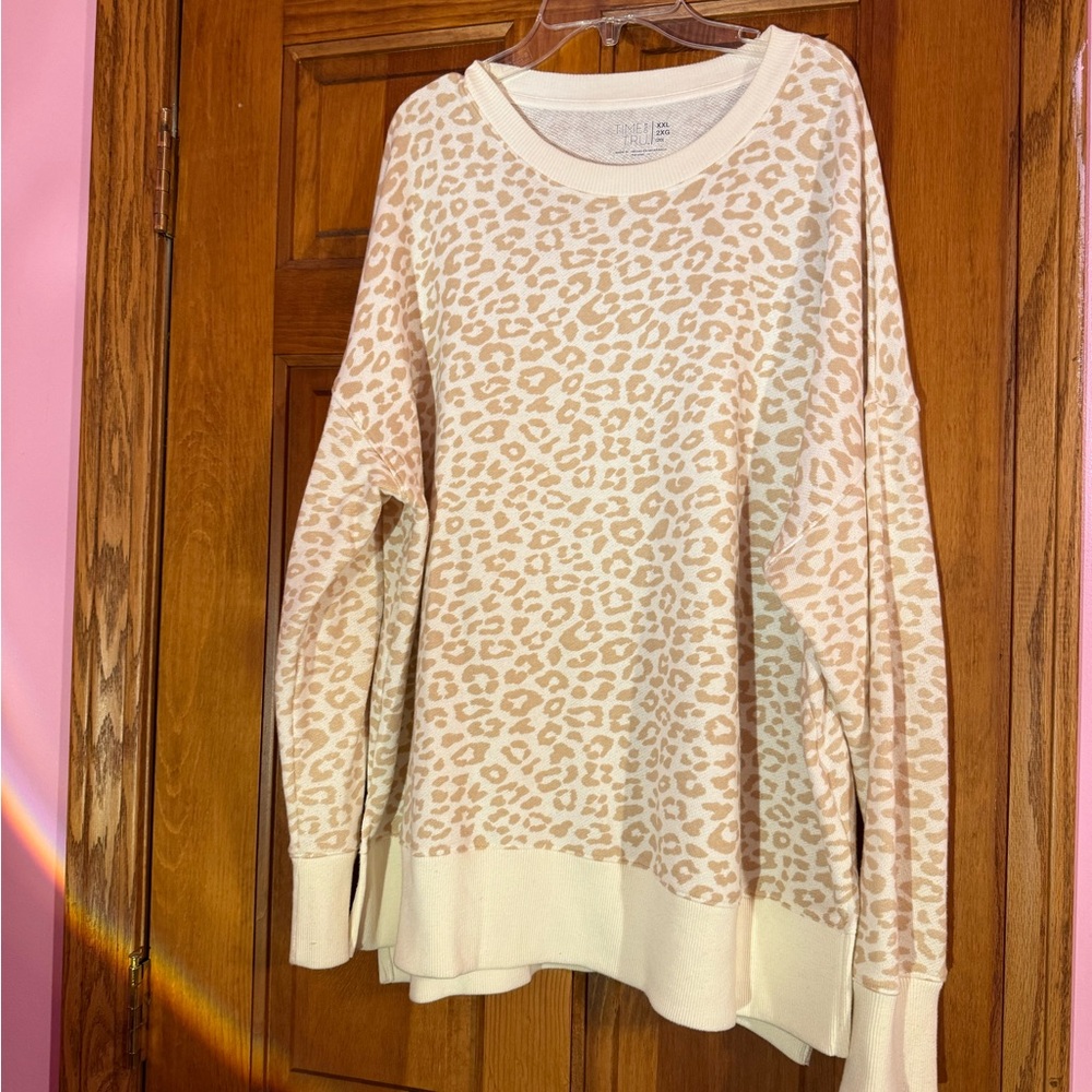 Time & Tru Cheetah Print Sweater